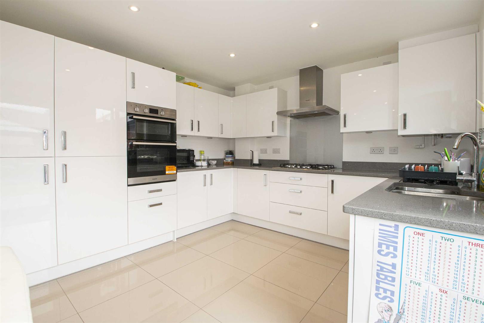 Friesland Avenue, Whitehouse, Milton Keynes